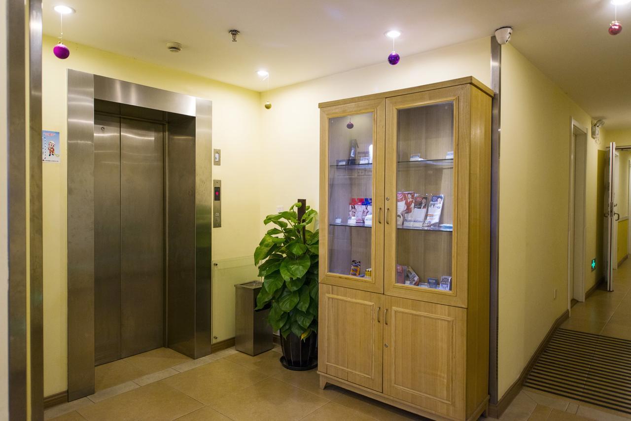 Home Inn Shanghai Daning International Guangzhong Road Circus City 外观 照片