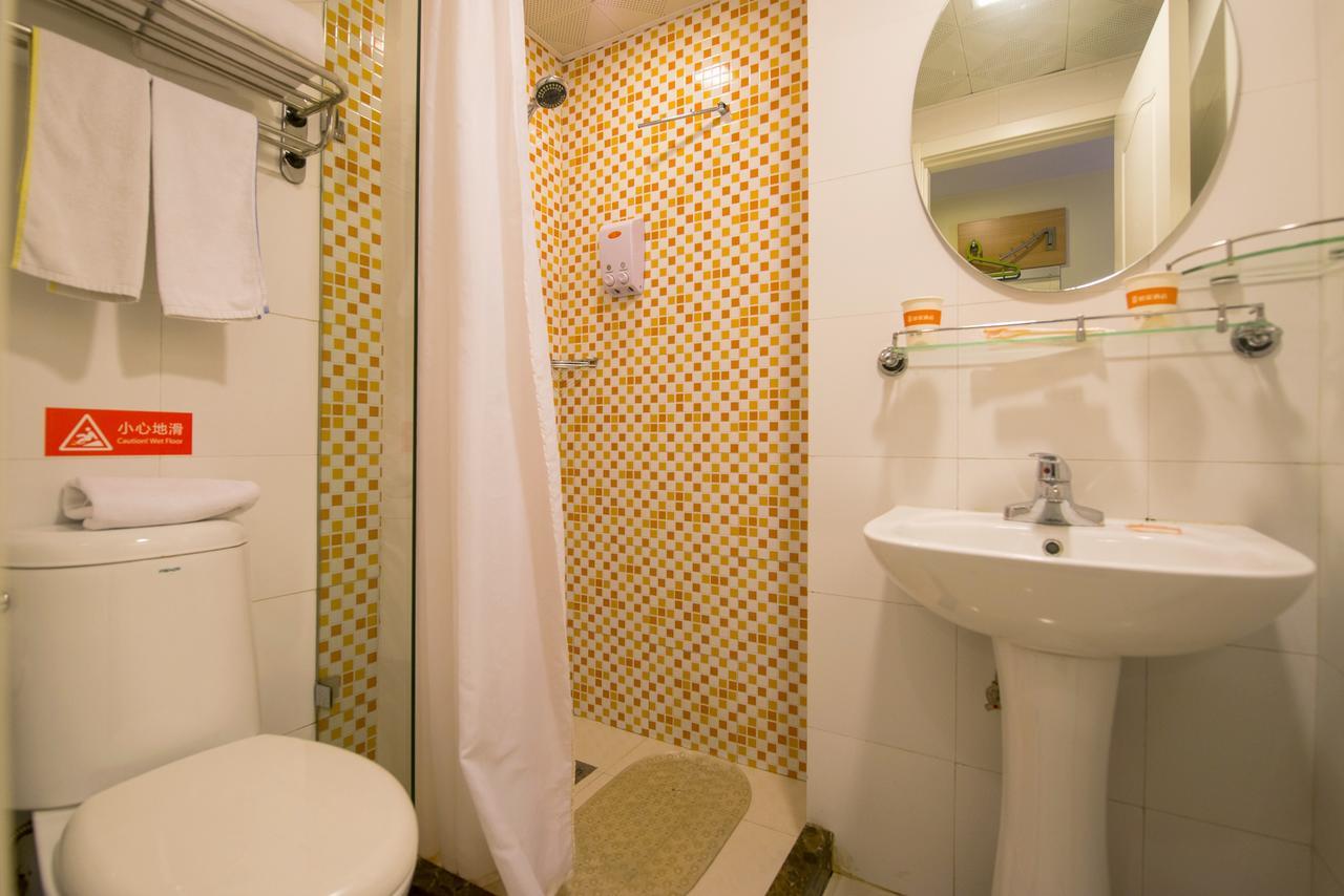 Home Inn Shanghai Daning International Guangzhong Road Circus City 外观 照片